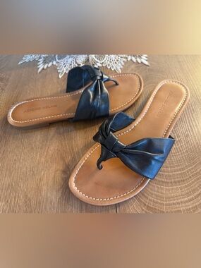 Antonio Melani Black Leather Flip Flops made in Brazil Leather Lining 8.5 M